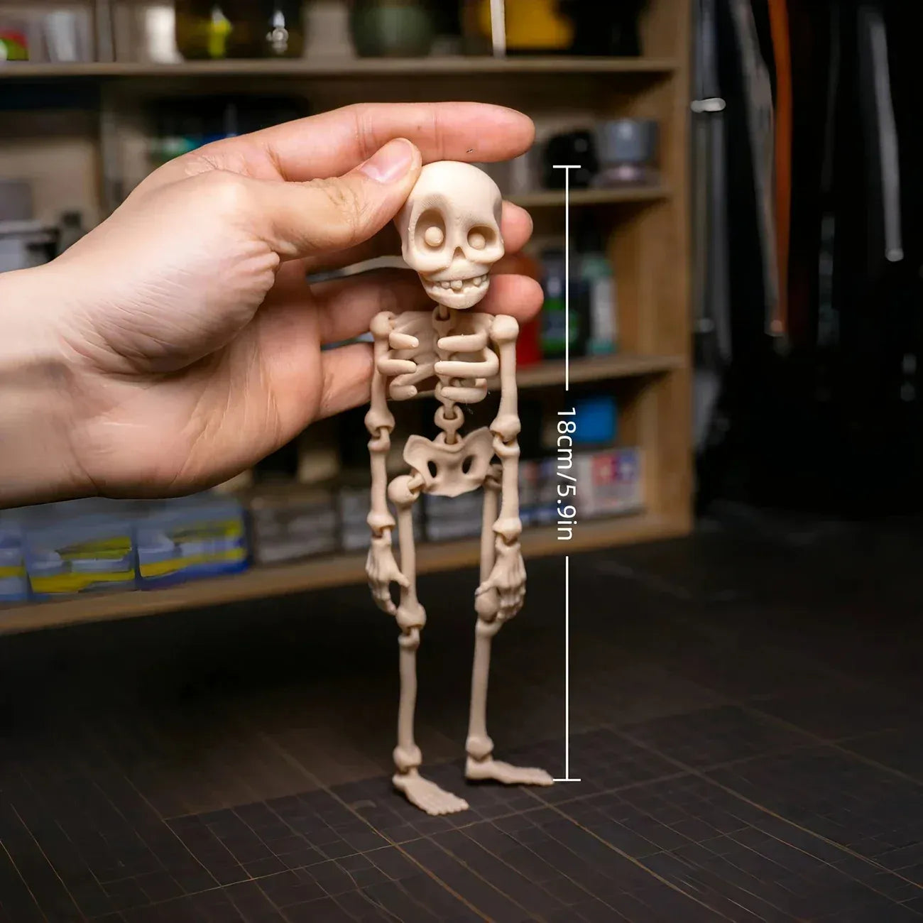 Poseable Skull Fridge Magnet – Funny Magnetic Skeleton Decoration
