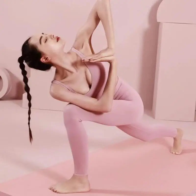 10MM Non-Slip Athletic Yoga Mat for Home Training, Pilates and Gymnastics 10MM Non-Slip Athletic Yoga Mat for Home Training, Pilates and Gymnastics