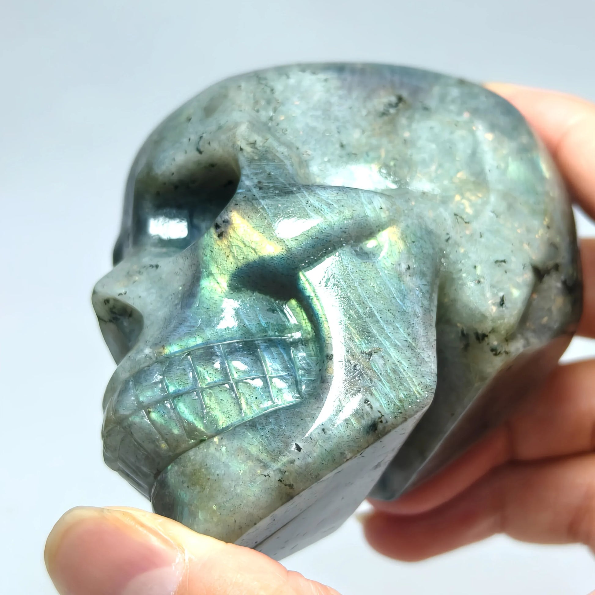 1pc Large Flash Labradorite Crystal Skull, Halloween Carving Sculture, Crystal Spooky Decor, for Jewelry Making 1pc Large Flash Labradorite Crystal Skull, Halloween Carving Sculture, Crystal Spooky Decor, for Jewelry Making