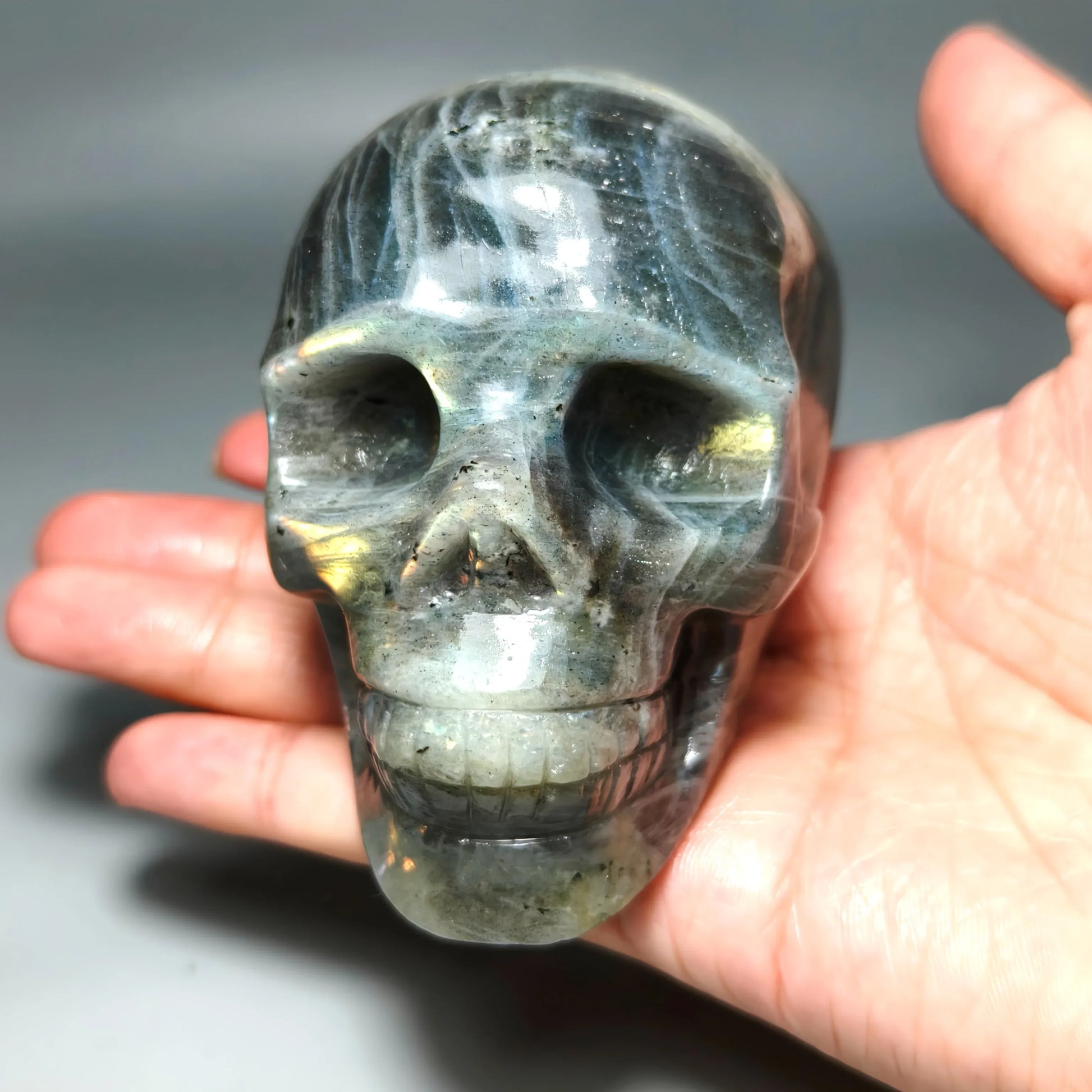 1pc Large Flash Labradorite Crystal Skull, Halloween Carving Sculture, Crystal Spooky Decor, for Jewelry Making 1pc Large Flash Labradorite Crystal Skull, Halloween Carving Sculture, Crystal Spooky Decor, for Jewelry Making