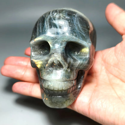 1pc Large Flash Labradorite Crystal Skull, Halloween Carving Sculture, Crystal Spooky Decor, for Jewelry Making 1pc Large Flash Labradorite Crystal Skull, Halloween Carving Sculture, Crystal Spooky Decor, for Jewelry Making