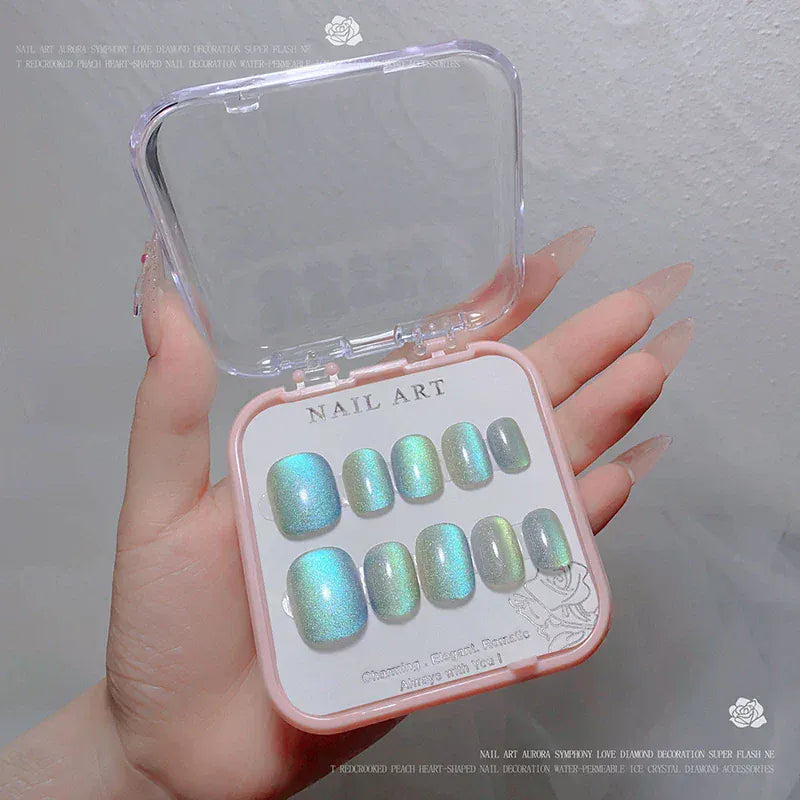 24pcs/box Crystal Cat Eye Shining Diamond Nail Patch Sparkling False Nail Press on Acrylic Nails Handmade Nail Wearing 24pcs/box Crystal Cat Eye Shining Diamond Nail Patch Sparkling False Nail Press on Acrylic Nails Handmade Nail Wearing