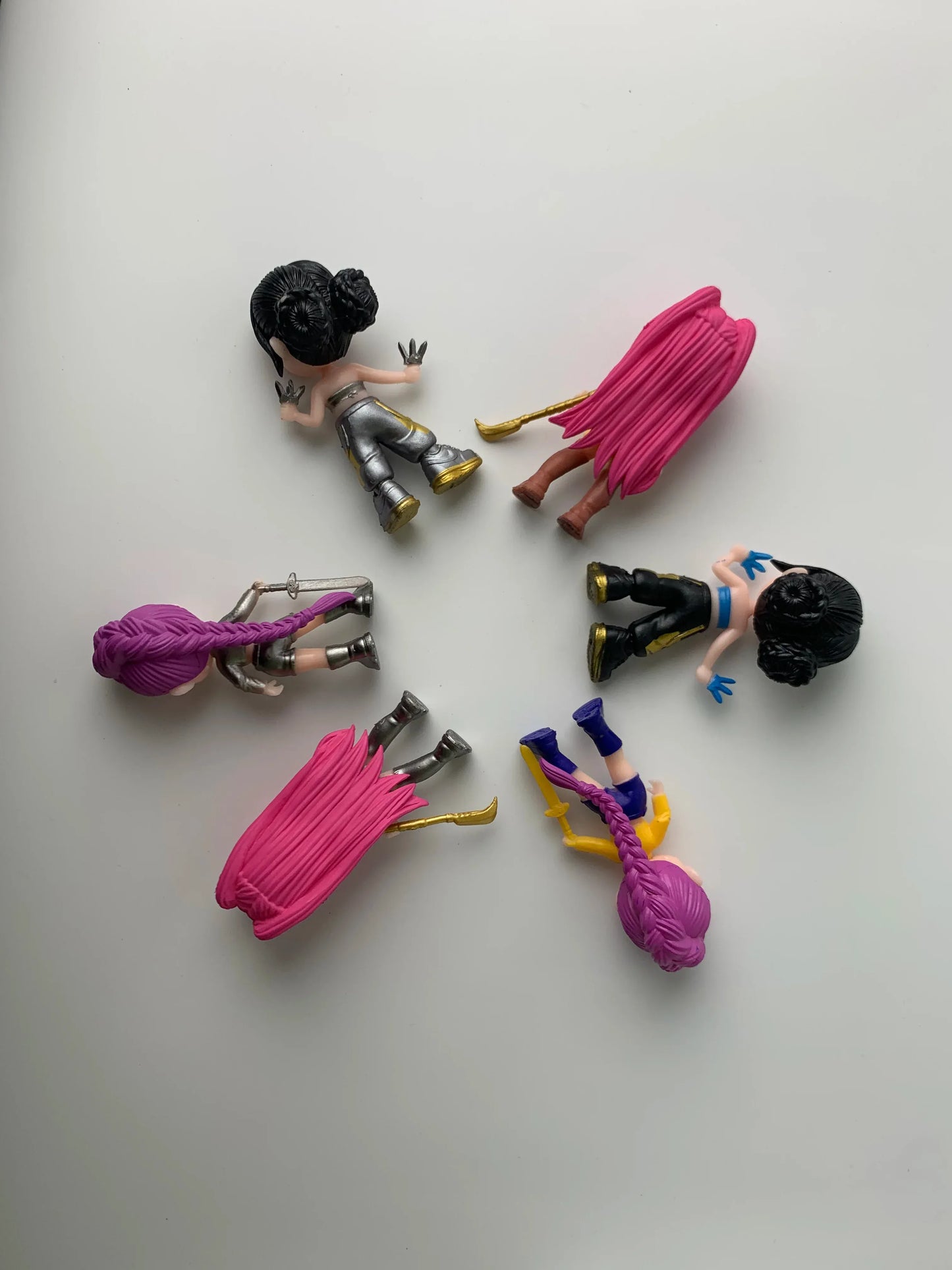 6 unids/set Kpop Demon Hunters figura de juguete de dibujos animados Rumi/Mira/Zoey figura de acción PVC decoración de escritori 6 unids/set Kpop Demon Hunters figura de juguete de dibujos animados Rumi/Mira/Zoey figura de acción PVC decoración de escritori