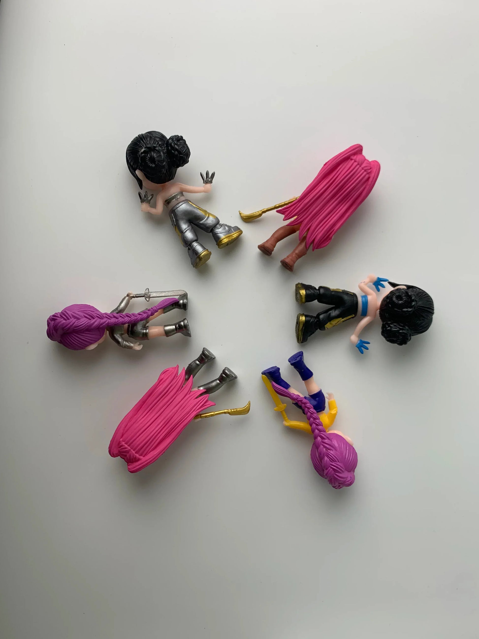 6 unids/set Kpop Demon Hunters figura de juguete de dibujos animados Rumi/Mira/Zoey figura de acción PVC decoración de escritori 6 unids/set Kpop Demon Hunters figura de juguete de dibujos animados Rumi/Mira/Zoey figura de acción PVC decoración de escritori