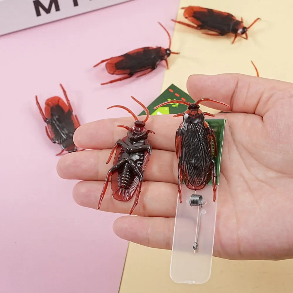 Cockroach Prank Chewing Gum – Funny Halloween Trick Novelty Gag Gift