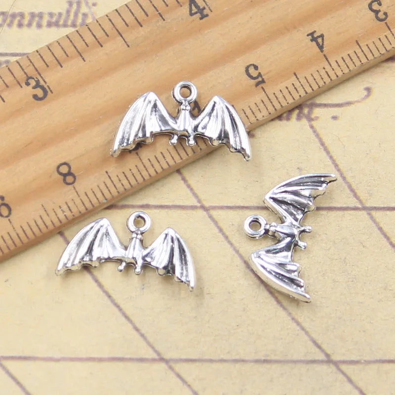 20pcs Charms Halloween Bat 11x19mm Antique Silver Color Pendants Making DIY Handmade Tibetan Finding Jewelry