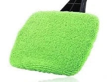 Car Front Windshield Cleaning Car Front Windshield Cleaning