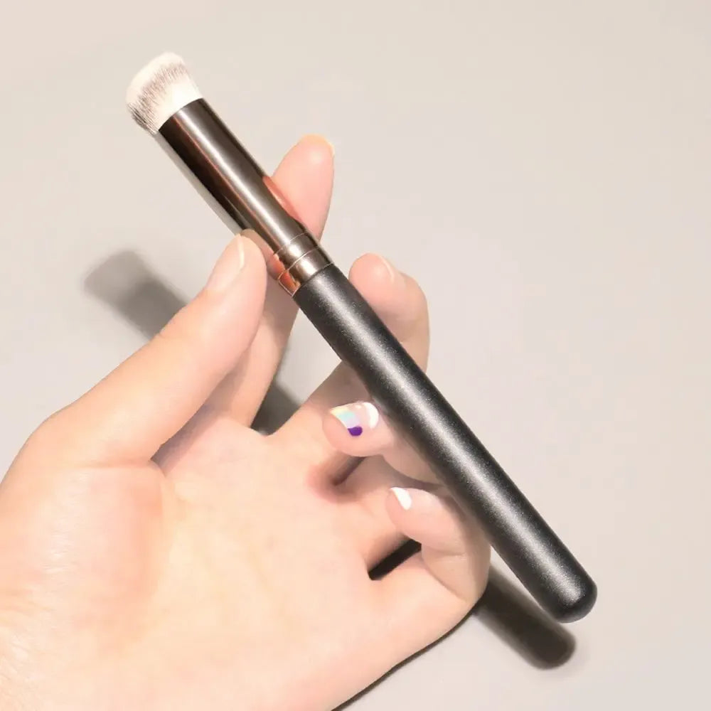 Cosmetic Brush Cosmetic Brush