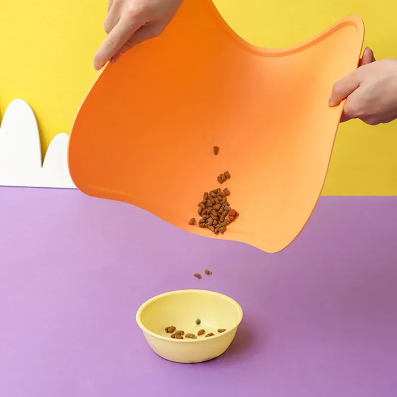 Dog Cat Bowl Food Mat with High Lips Silicone Waterproof Pet Food Feeding Pad Puppy Feeder Tray Water Cushion Snack Mat Stuff Dog Cat Bowl Food Mat with High Lips Silicone Waterproof Pet Food Feeding Pad Puppy Feeder Tray Water Cushion Snack Mat Stuff