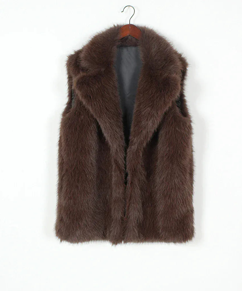 Faux Fox Fur Vest with Turn-Down Collar - Sleeveless Coat | Wahooly Faux Fox Fur Vest with Turn-Down Collar - Sleeveless Winter Coat