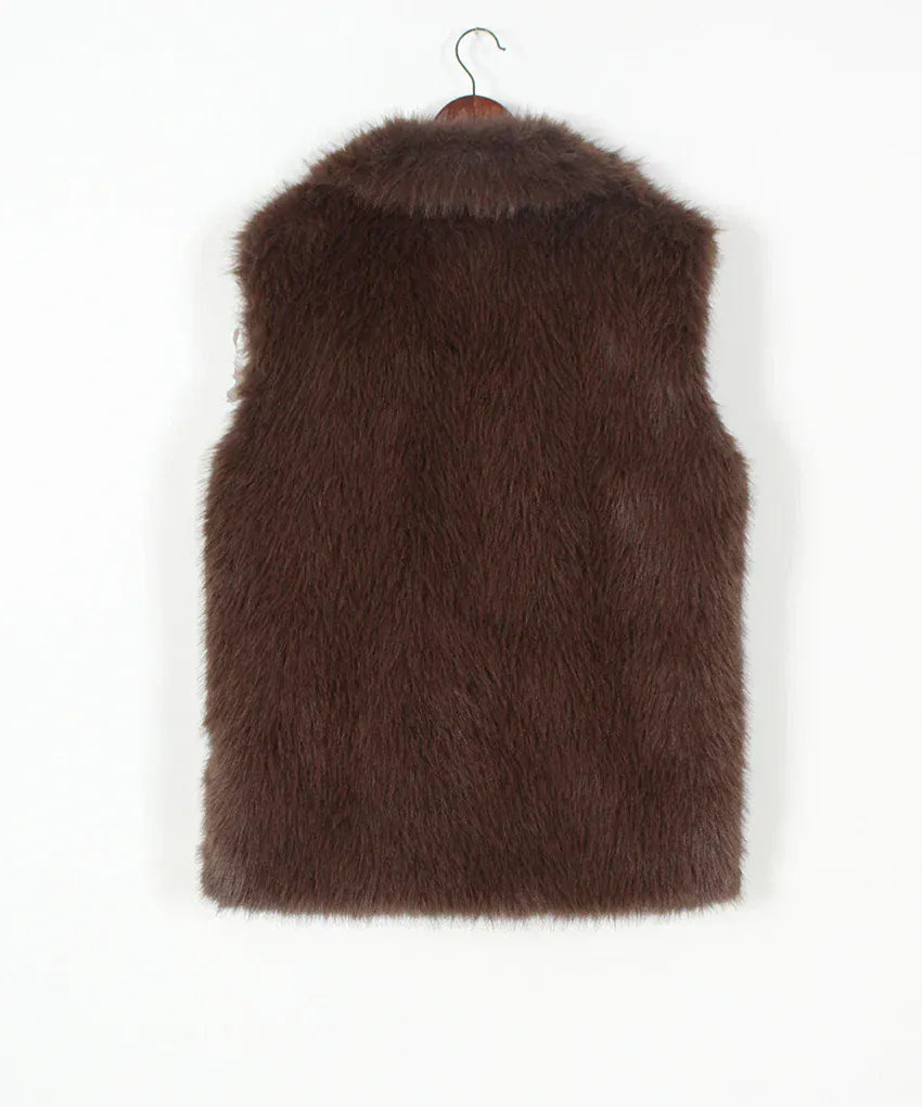 Faux Fox Fur Vest with Turn-Down Collar - Sleeveless Coat | Wahooly Faux Fox Fur Vest with Turn-Down Collar - Sleeveless Winter Coat