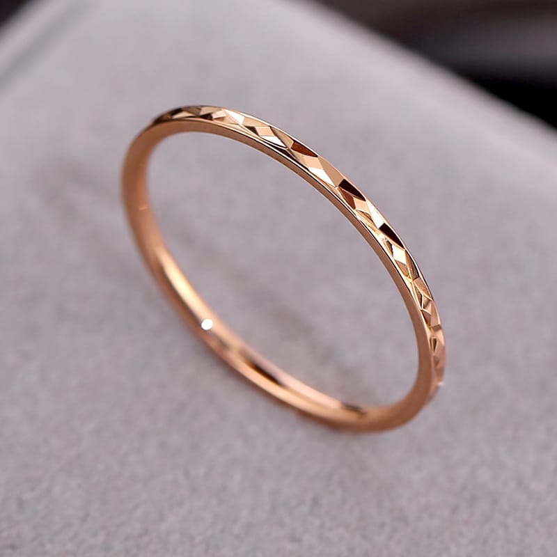 Korean Style Diamond Stainless Steel Ring – Unisex Geometric Band | Silver, Rose Gold & Gold Korean Style Diamond Stainless Steel Ring – Unisex Geometric Band
