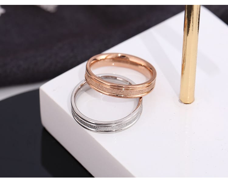 Korean Style Diamond Stainless Steel Ring – Unisex Geometric Band | Silver, Rose Gold & Gold Korean Style Diamond Stainless Steel Ring – Unisex Geometric Band