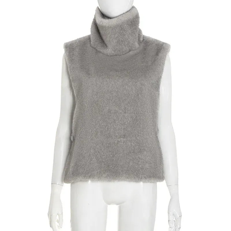Loose Fit Faux Fur Vest - Sleeveless Winter Waistcoat | Wahooly Loose Fit Faux Fur Vest - Sleeveless Winter Waistcoat for Women
