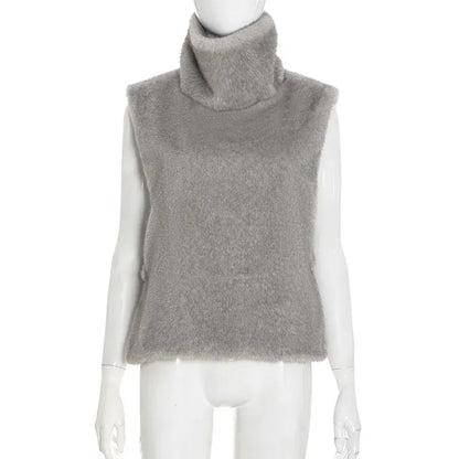 Loose Fit Faux Fur Vest - Sleeveless Winter Waistcoat | Wahooly Loose Fit Faux Fur Vest - Sleeveless Winter Waistcoat for Women