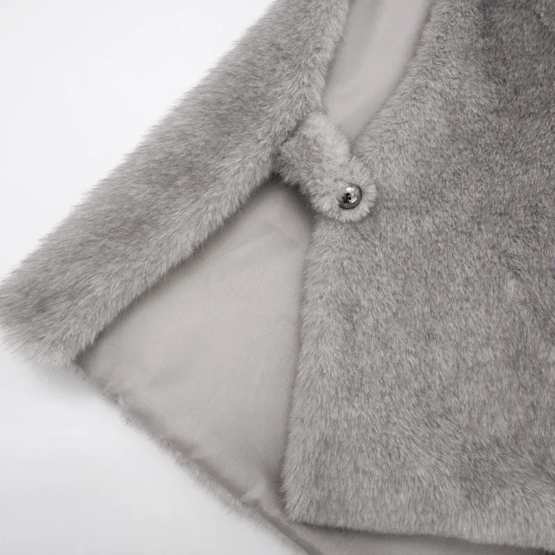 Loose Fit Faux Fur Vest - Sleeveless Winter Waistcoat | Wahooly Loose Fit Faux Fur Vest - Sleeveless Winter Waistcoat for Women