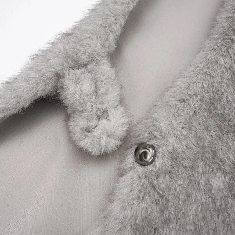 Loose Fit Faux Fur Vest - Sleeveless Winter Waistcoat | Wahooly Loose Fit Faux Fur Vest - Sleeveless Winter Waistcoat for Women