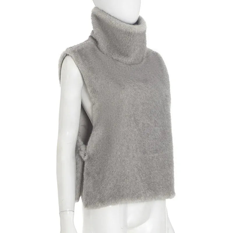 Loose Fit Faux Fur Vest - Sleeveless Winter Waistcoat | Wahooly Loose Fit Faux Fur Vest - Sleeveless Winter Waistcoat for Women
