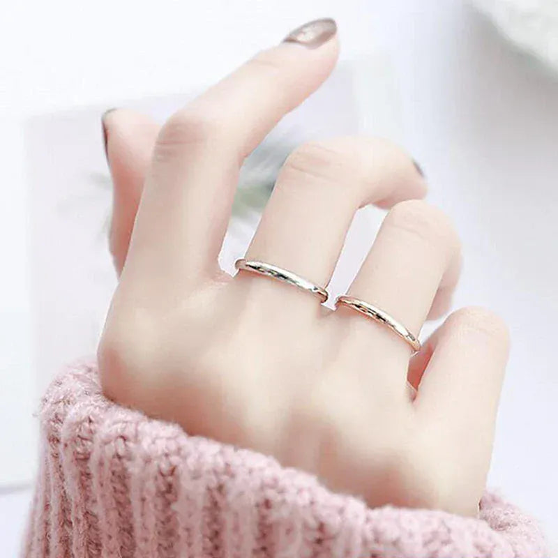 Maxmoon 2020 2mm Thin Rose Gold Anti-Allergy Smooth Simple Titanium Steel Wedding Rings for Women Valentine's Day Present Maxmoon 2020 2mm Thin Rose Gold Anti-Allergy Smooth Simple Titanium Steel Wedding Rings for Women Valentine's Day Present