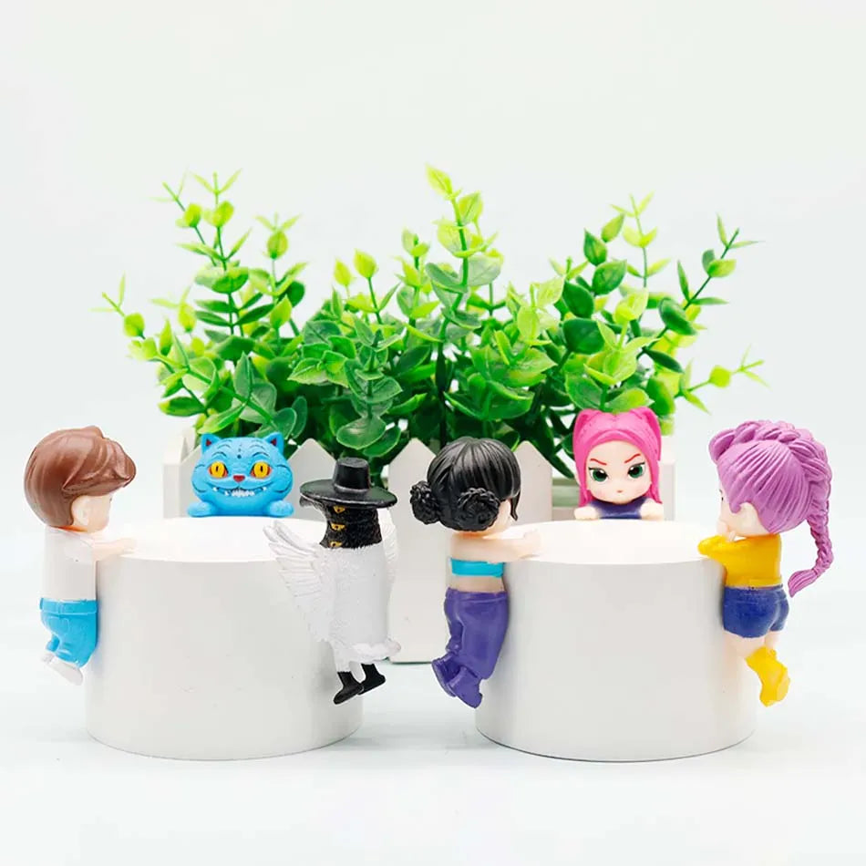 K-pop Demon Hunters Angel Blind Box - Mini Anime Collectible Figure New K-pop Demon Hunters Angel Blind Box PVC Material Mini Anime Character Decoration Children's Christmas and Birthday Gifts