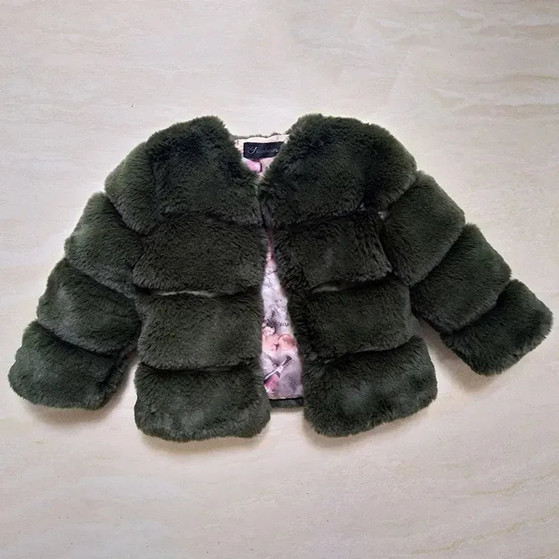 New Winter Children's Fur Coat Elegant Baby Girl Faux Fur Jackets And Coats Warm Parka Kids Outerwear Clothes Thicken Girls Coat New Winter Children's Fur Coat Elegant Baby Girl Faux Fur Jackets And Coats Warm Parka Kids Outerwear Clothes Thicken Girls Coat