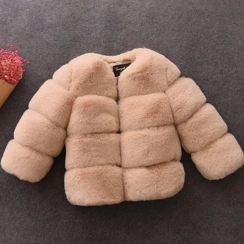 New Winter Children's Fur Coat Elegant Baby Girl Faux Fur Jackets And Coats Warm Parka Kids Outerwear Clothes Thicken Girls Coat New Winter Children's Fur Coat Elegant Baby Girl Faux Fur Jackets And Coats Warm Parka Kids Outerwear Clothes Thicken Girls Coat