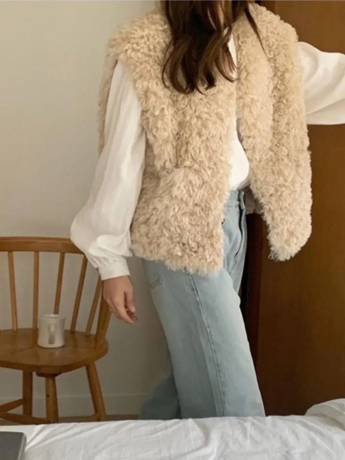 Korean Style Short Faux Fur Vest - Round Neck Winter Outerwear | Wahooly Short Faux Fur Vest - Round Neck Winter Outerwear