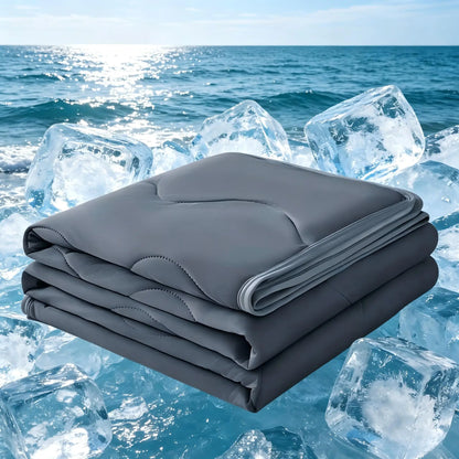 Silky Cooling Summer Quilt Lightweight Comforter 10 Colors | Wahooly Silky Cooling Summer Quilt – Lightweight Air Conditioner Comforter for Hot Sleepers