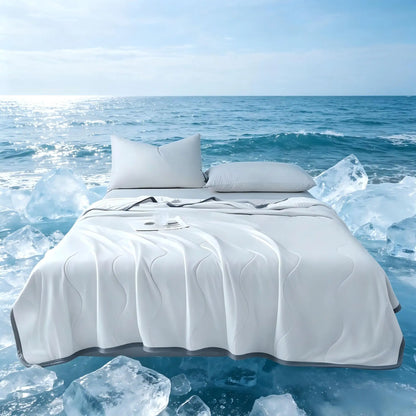 Silky Cooling Summer Quilt Lightweight Comforter 10 Colors | Wahooly Silky Cooling Summer Quilt – Lightweight Air Conditioner Comforter for Hot Sleepers