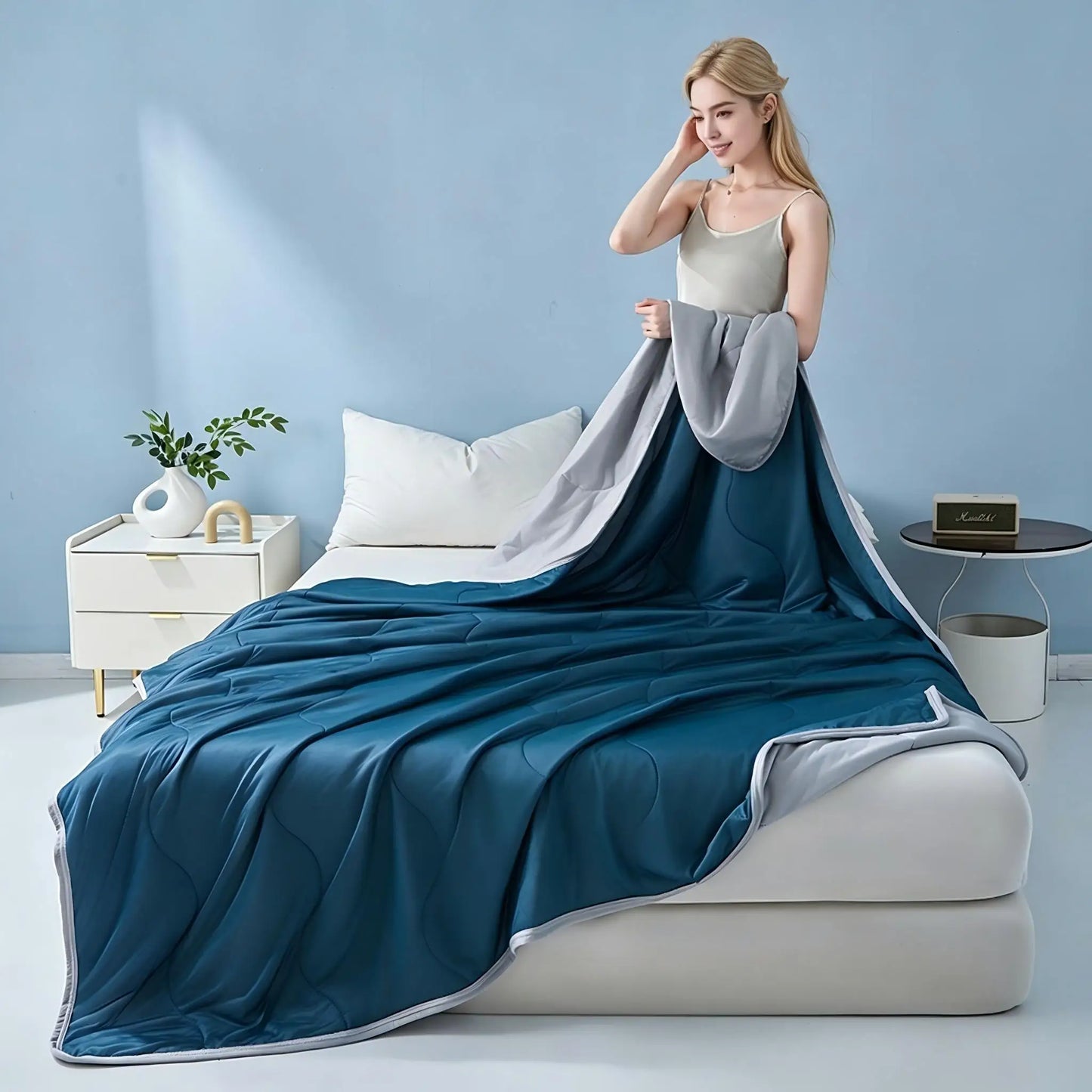 Silky Cooling Summer Quilt Lightweight Comforter 10 Colors | Wahooly Silky Cooling Summer Quilt – Lightweight Air Conditioner Comforter for Hot Sleepers