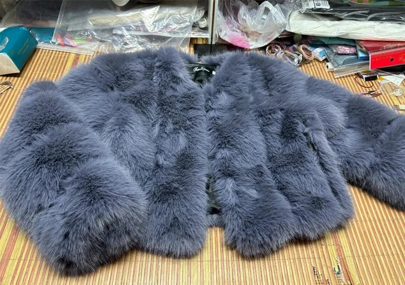 V-Neck Faux Fox Fur Coat - Long Sleeve Winter Jacket | Wahooly V-Neck Faux Fox Fur Coat - Long Sleeve Winter Jacket for Women