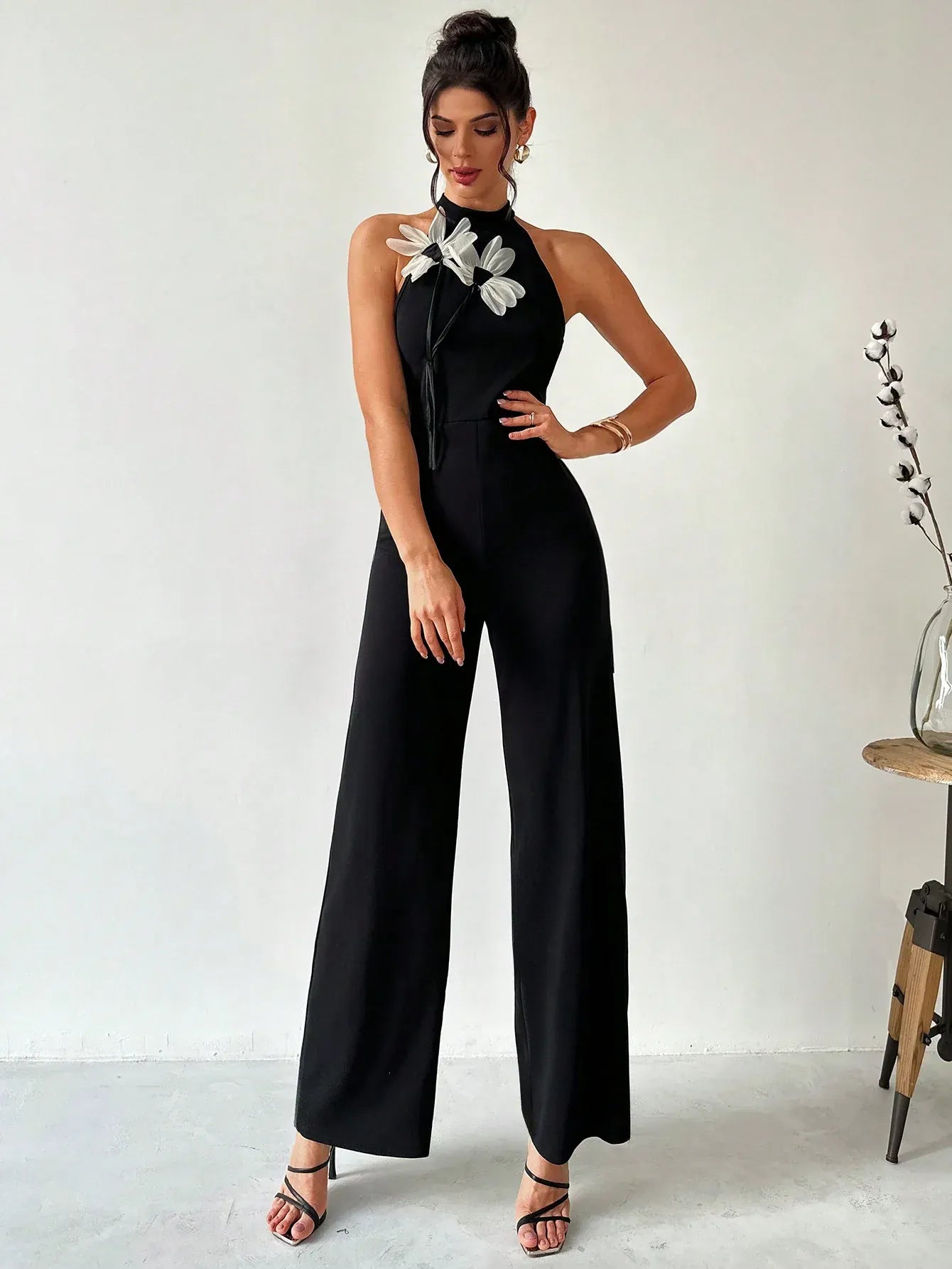 Valentine's Day new style: simple, elegant, romantic date, retro, modern, daily commuting, small stand-up collar, halter waist, Valentine's Day new style: simple, elegant, romantic date, retro, modern, daily commuting, small stand-up collar, halter waist,