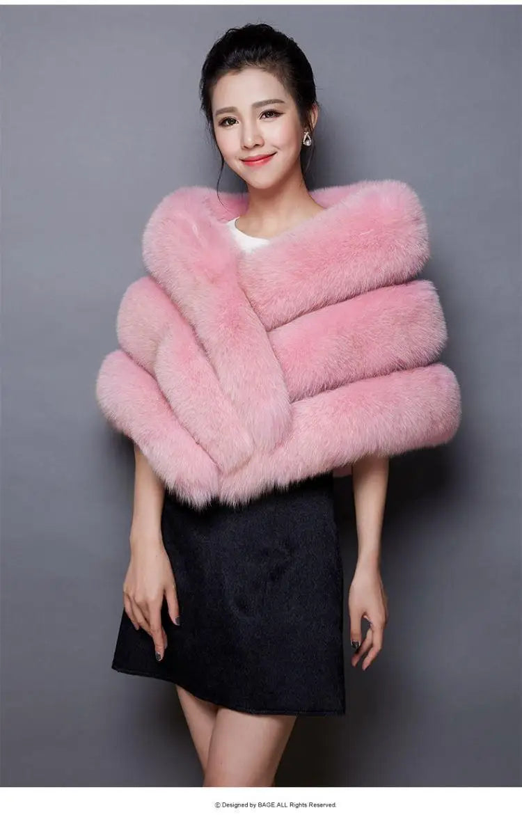 Winter Warm imitation mink women's fox fur collar shawl scarf cloak mink fur coat Bridal dress hairy large shawl cape short coat Winter Warm imitation mink women's fox fur collar shawl scarf cloak mink fur coat Bridal dress hairy large shawl cape short coat
