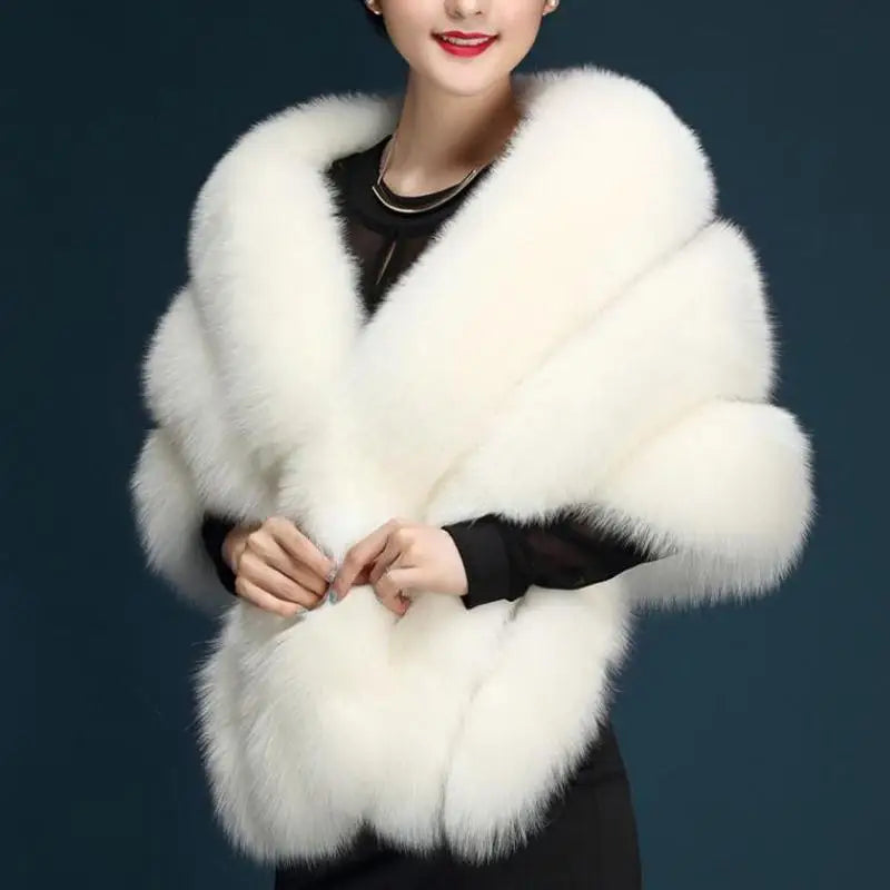 Winter Warm imitation mink women's fox fur collar shawl scarf cloak mink fur coat Bridal dress hairy large shawl cape short coat Winter Warm imitation mink women's fox fur collar shawl scarf cloak mink fur coat Bridal dress hairy large shawl cape short coat